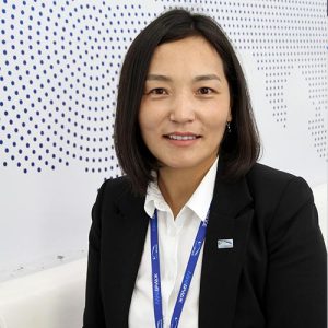 Л.Уранцэцэг